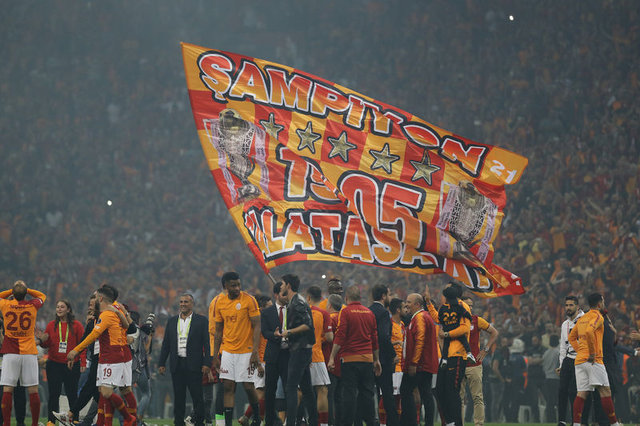 Galatasaray'dan son dakika transfer haberleri (gs haberleri)